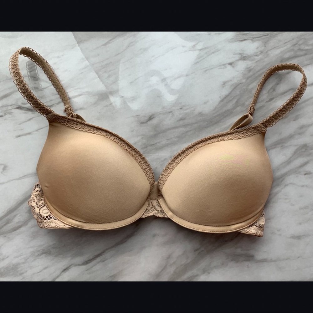 32C Nude Bra